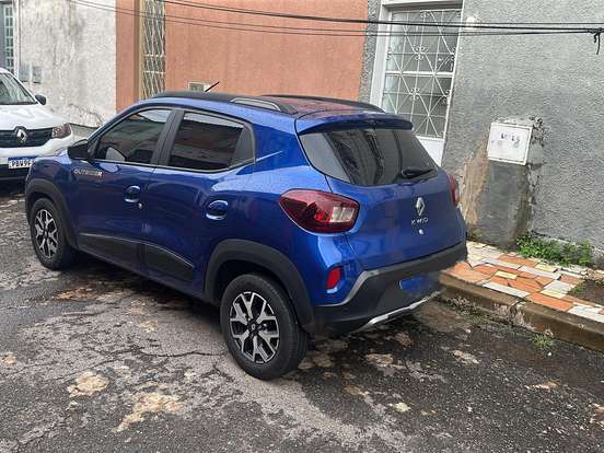RENAULT-KWID-1.0 12V SCE FLEX OUTSIDER MANUAL RENAULT-KWID-2023