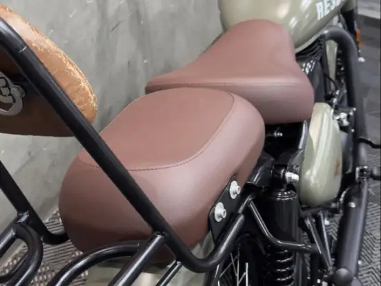 ROYAL ENFIELD-CLASSIC 350 ROYAL ENFIELD-CLASSIC 350-2025