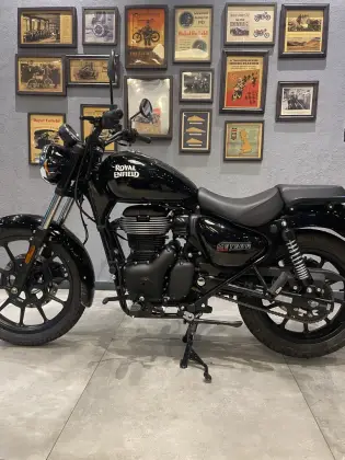 ROYAL ENFIELD METEOR 350 FIREBALL 