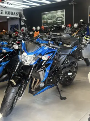 SUZUKI GSX-S750A 