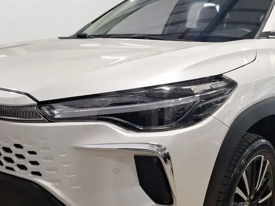 TOYOTA COROLLA CROSS 1.8 VVT-I HYBRID FLEX XRX CVT