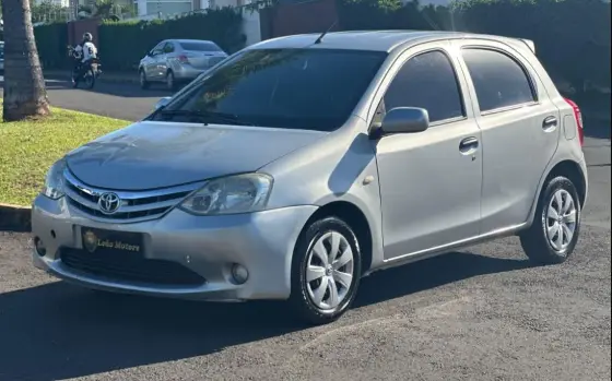 TOYOTA ETIOS 1.3 XS 16V FLEX 4P MANUAL
