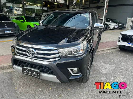 TOYOTA HILUX 2.8 SRX 4X4 CD 16V DIESEL 4P AUTOMÁTICO