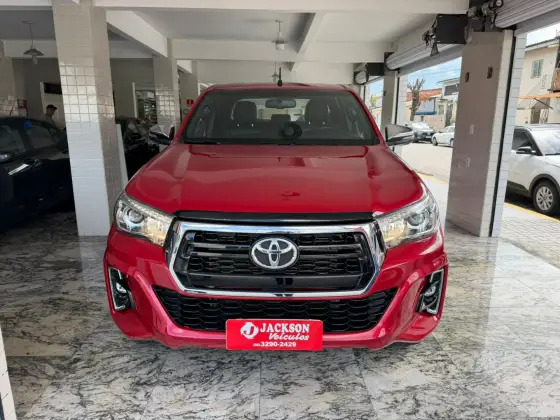 TOYOTA HILUX 2.8 SRX 4X4 CD 16V DIESEL 4P AUTOMÁTICO