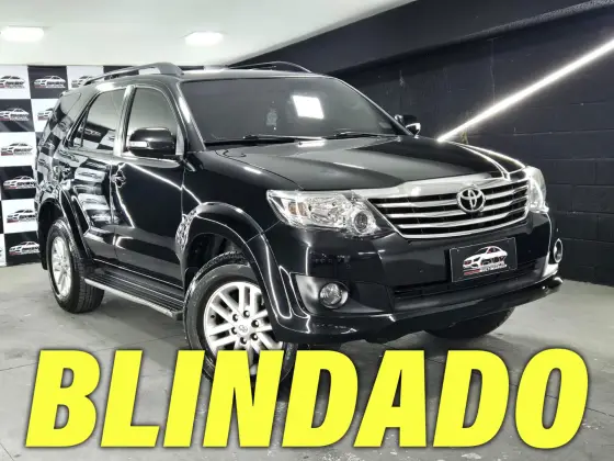 TOYOTA HILUX SW4 2.7 SR 4X2 16V FLEX 4P AUTOMÁTICO