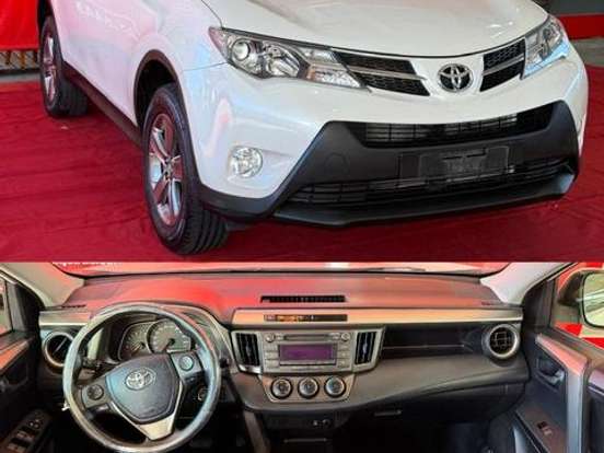 TOYOTA-RAV4-2.0 4X2 16V GASOLINA 4P AUTOMÁTICO TOYOTA-RAV4-2014
