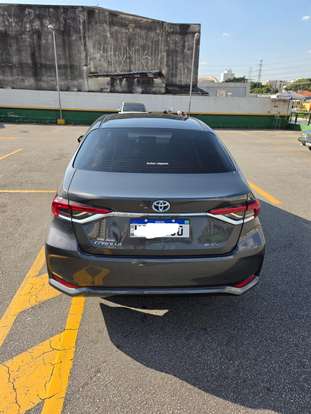 TOYOTA-COROLLA-2025