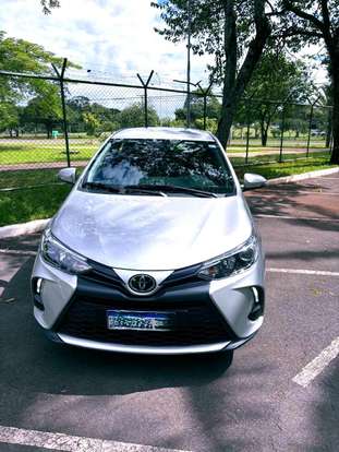 TOYOTA-YARIS-2022