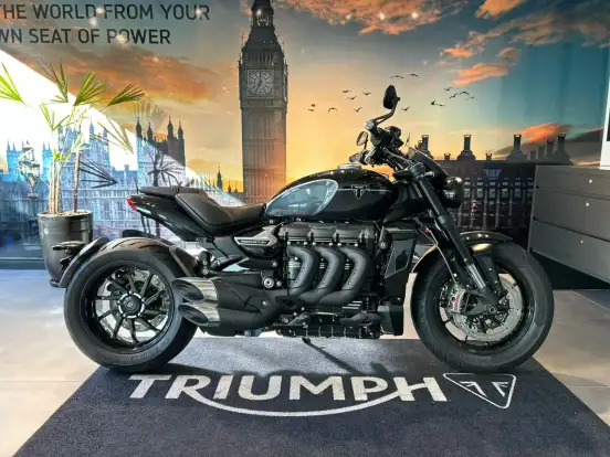 TRIUMPH-ROCKET III R-2025