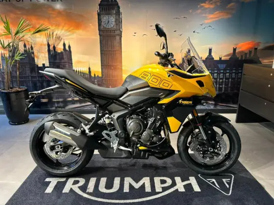 TRIUMPH TIGER 800 SPORT 