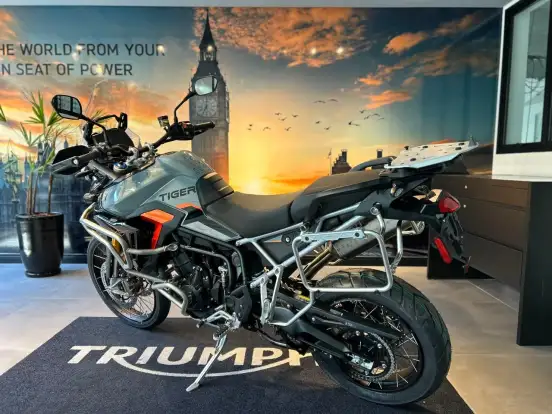 TRIUMPH-TIGER 900 DESERT EDITION-2026