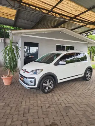 VOLKSWAGEN CROSS UP 1.0 TSI 12V FLEX 4P MANUAL