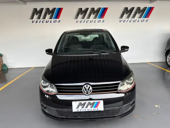 VOLKSWAGEN FOX 1.6 MI 8V FLEX 4P MANUAL VOLKSWAGEN FOX 1.6 MI 8V FLEX 4P MANUAL
