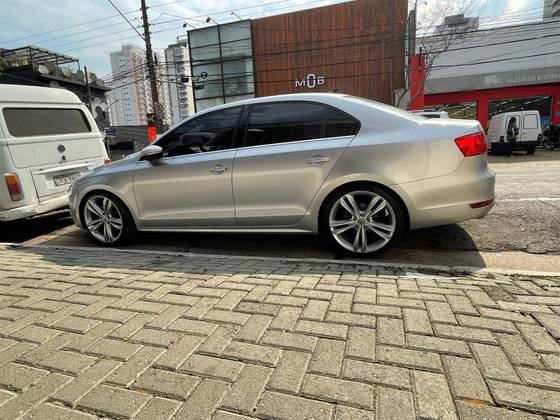 VOLKSWAGEN JETTA 2.0 TSI HIGHLINE 200CV GASOLINA 4P TIPTRONIC