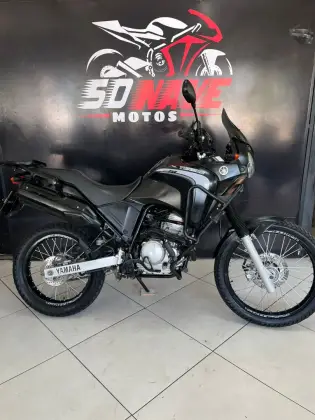 YAMAHA XTZ 250 TÉNÉRÉ 