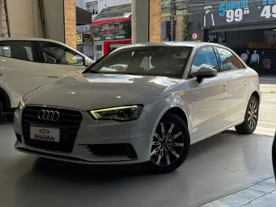 AUDI A3 1.4 TFSI SEDAN ATTRACTION 16V GASOLINA 4P S-TRONIC
