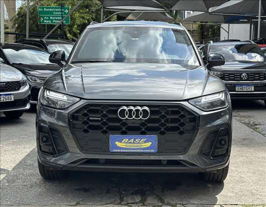 AUDI-Q5-2023