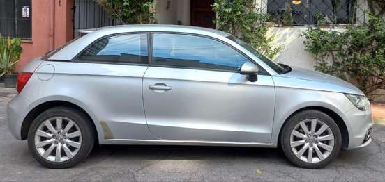AUDI-A1-2011