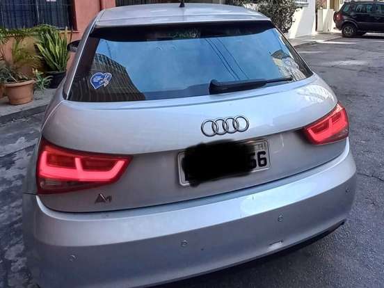 AUDI-A1-1.4 TFSI ATTRACTION 16V 122CV GASOLINA 2P AUTOMÁTICO AUDI-A1-2011