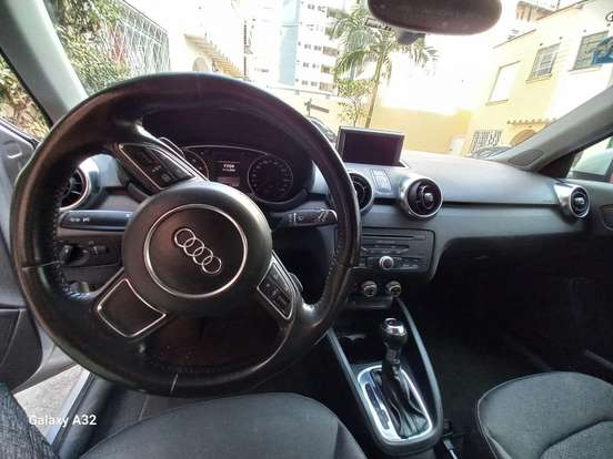 AUDI-A1-2011