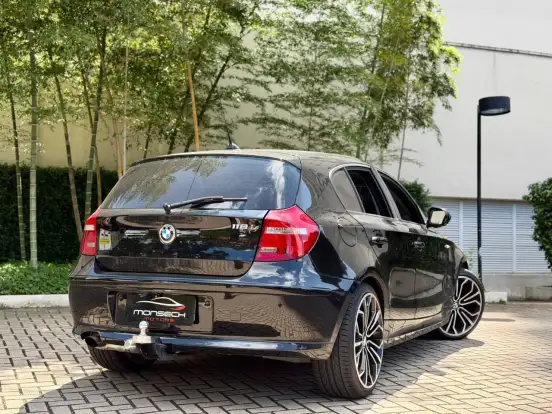 BMW-118i-2.0 UE71 16V GASOLINA 4P AUTOMÁTICO BMW-118i-2011
