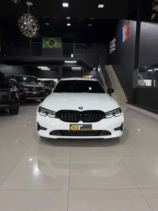 BMW 320i 2.0 16V TURBO GASOLINA GP AUTOMÁTICO