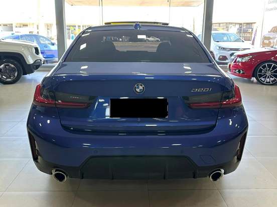 BMW-320i-2.0 16V TURBO FLEX M SPORT AUTOMÁTICO BMW-320i-2022