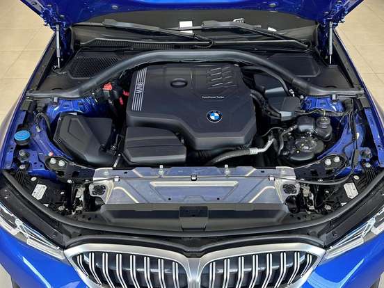 BMW-320i-2.0 16V TURBO FLEX M SPORT AUTOMÁTICO BMW-320i-2022
