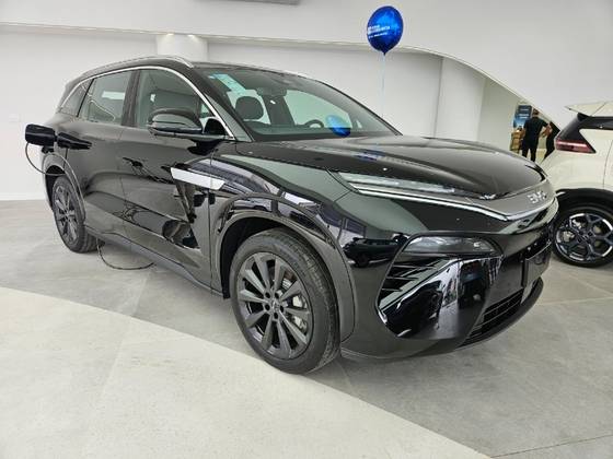 BYD ATTO 8 1.5 TURBO PHEV AWD AUTOMÁTICO