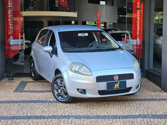 FIAT PUNTO 1.4 8V FLEX 4P MANUAL