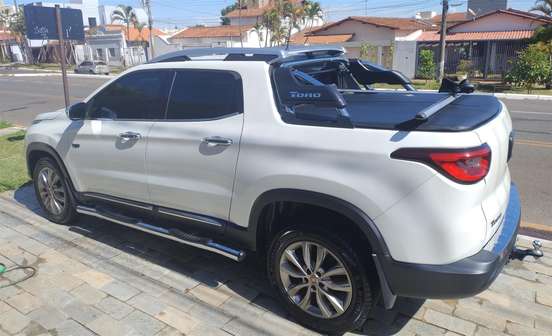 FIAT-TORO-2019