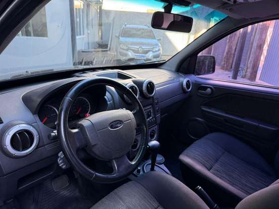 FORD-ECOSPORT-2008