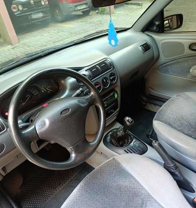 FORD-ESCORT-1998
