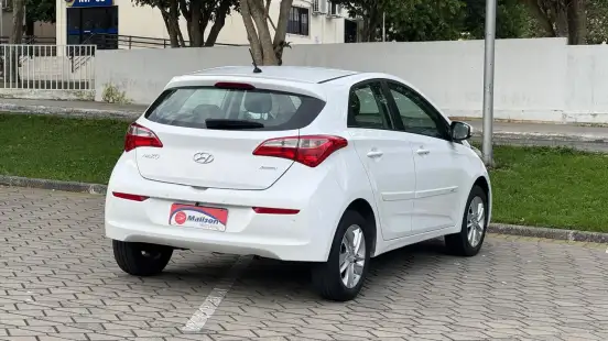 HYUNDAI-HB20-2017