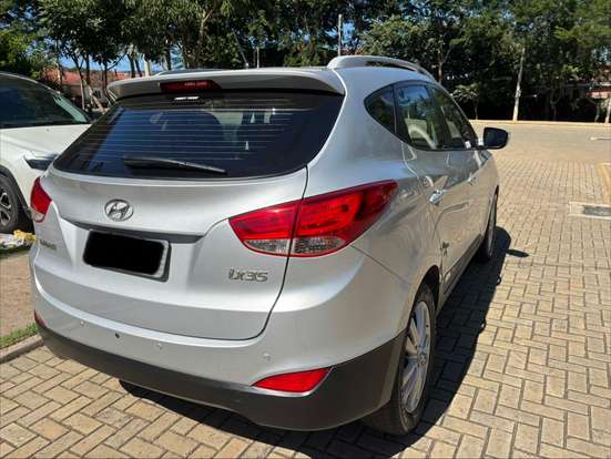 HYUNDAI-IX35-2.0 MPFI GLS 4X2 16V GASOLINA 4P AUTOMÁTICO HYUNDAI-IX35-2011
