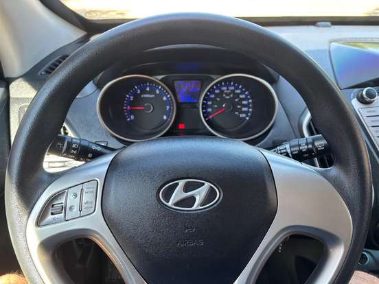 HYUNDAI-IX35-2011