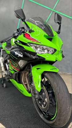 KAWASAKI-NINJA ZX-4R-2023