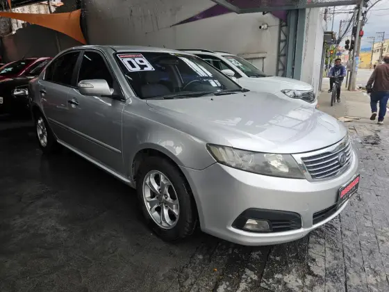 KIA MAGENTIS 2.0 EX SEDAN 16V GASOLINA 4P AUTOMÁTICO