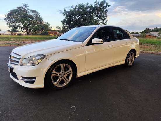 MERCEDES-BENZ-C 180-2013
