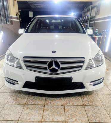 MERCEDES-BENZ-C 180-2013
