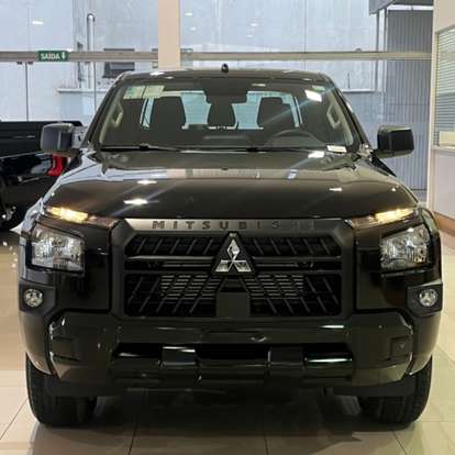 MITSUBISHI-TRITON-2026
