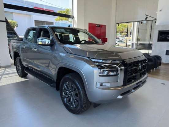 MITSUBISHI-TRITON-2026