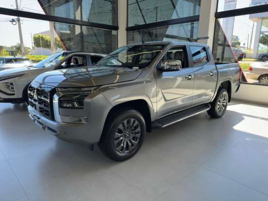 MITSUBISHI-TRITON-2026