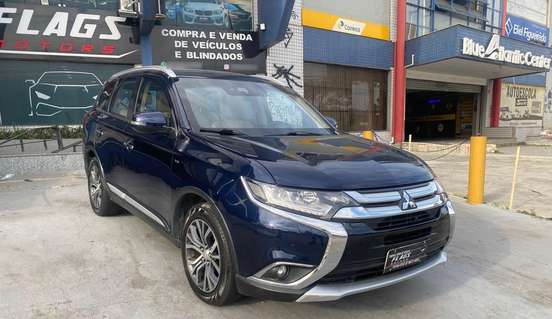 MITSUBISHI-OUTLANDER-2017
