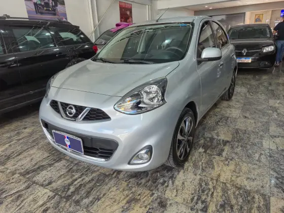 NISSAN MARCH 1.6 SL 16V FLEX 4P MANUAL