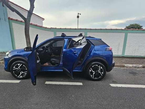 PEUGEOT-2008-1.0 TURBO 200 FLEX ALLURE CVT PEUGEOT-2008-2024