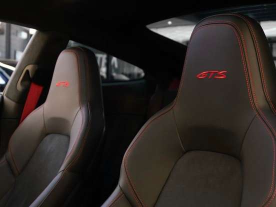 PORSCHE-911-3.0 24V H6 GASOLINA CARRERA 4 GTS PDK PORSCHE-911-2023