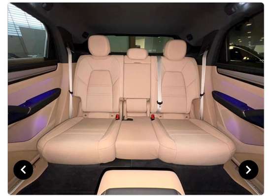 PORSCHE-CAYENNE-2023