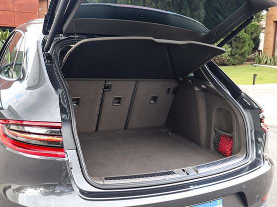 PORSCHE-MACAN-2.0 16V GASOLINA 4P AUTOMÁTICO PORSCHE-MACAN-2017