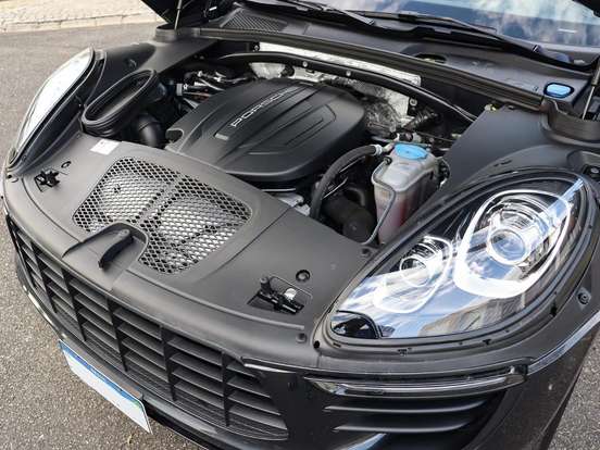 PORSCHE-MACAN-2.0 16V GASOLINA 4P AUTOMÁTICO PORSCHE-MACAN-2017